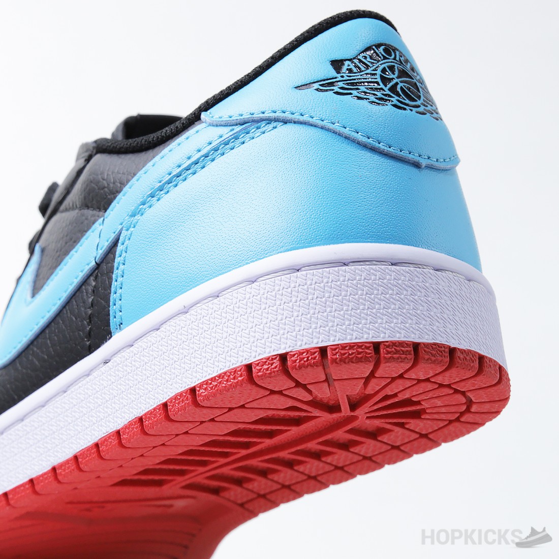 jordan 1 low unc to chicago